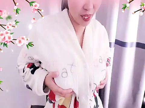 Snapshot of xiaoxuer chatting on 25, 1, 2025 xiaoxuer online show from 25, 1, 2025