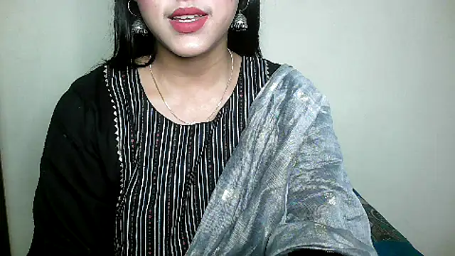 Snapshot of Princess_noorjahan chatting on 19, 12, 2024 Princess noorjahan online show from 19, 12, 2024