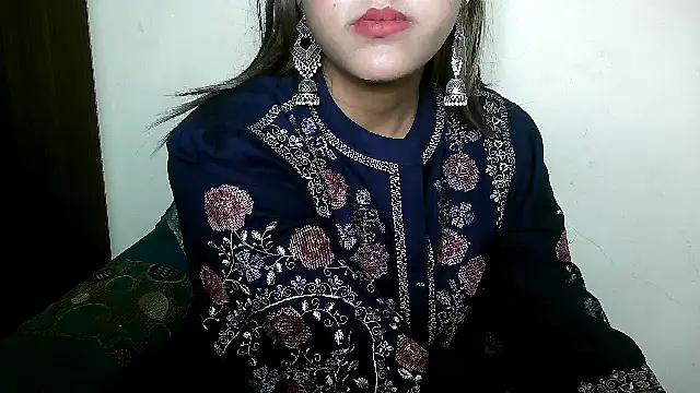 Snapshot of Princess_noorjahan chatting on 1, 3, 2025 Princess noorjahan online show from 1, 3, 2025