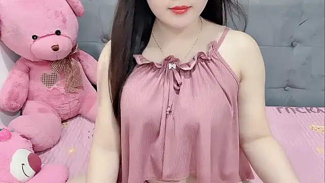 Snapshot of Funikio chatting on 11, 10, 2025 Funikio online show from 11, 10, 2025