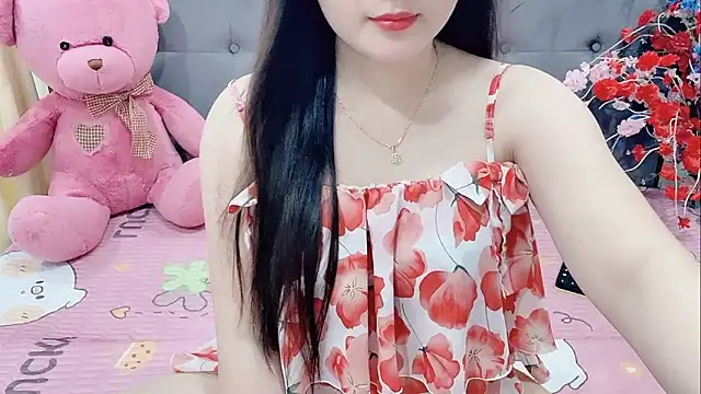 Snapshot of Funikio chatting on 6, 11, 2025 Funikio online show from 6, 11, 2025