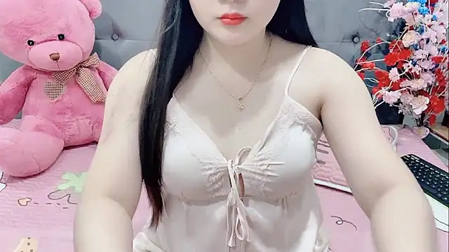 Snapshot of Funikio chatting on 23, 11, 2025 Funikio online show from 23, 11, 2025