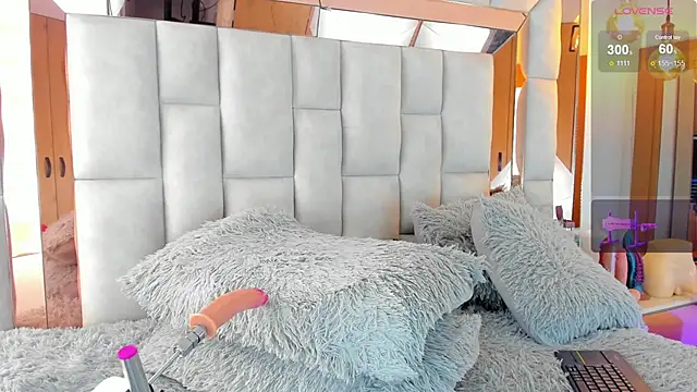 Salomethompson- online show from 10, 3, 2025