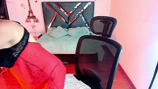 Snapshot of Aylinn_diaz chatting on 28, 1, 2025 Aylinn diaz online show from 28, 1, 2025