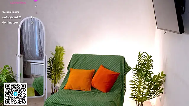 oliviabr0wn0 online show from 11, 3, 2026