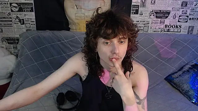 Snapshot of axxxturel chatting on 11, 7, 2026 axxxturel online show from 11, 7, 2026