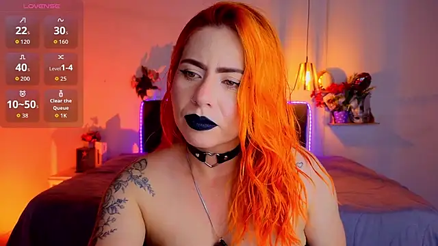 Snapshot of Dulce_charlottee chatting on 29, 10, 2025 Dulce charlottee online show from 29, 10, 2025