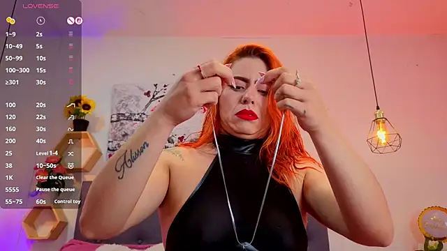 Snapshot of Dulce_charlottee chatting on 16, 12, 2025 Dulce charlottee online show from 16, 12, 2025