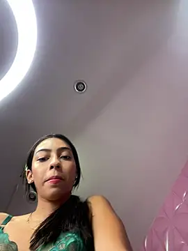 Ema azel online show from 12, 2, 2025