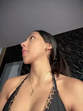 Ema azel online show from 22, 11, 2025