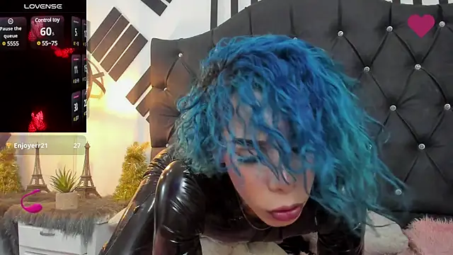 Giorgina Parado online show from 22, 1, 2025