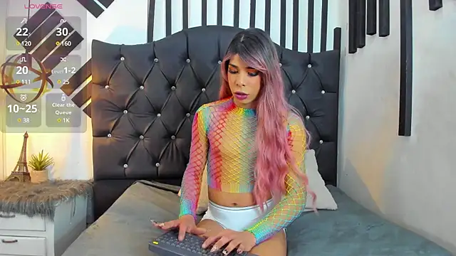 Giorgina Parado online show from 6, 3, 2025