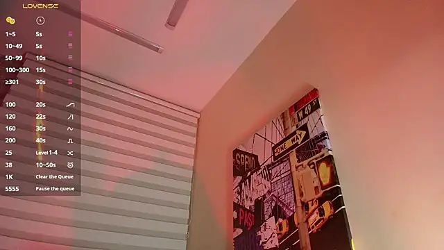 EvaaFoxxy1 online show from 17, 9, 2025