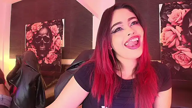 EvaaFoxxy1 online show from 9, 2, 2026