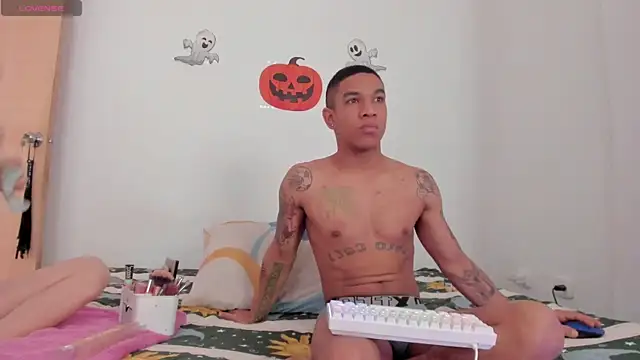 its me miley online show from 28, 10, 2025