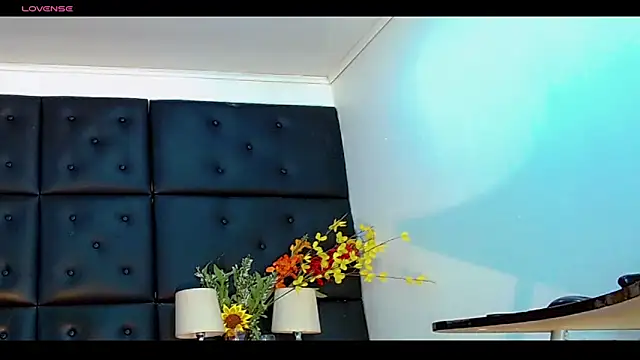 Snapshot of Daniela_Pink_ chatting on 21, 6, 2026 Daniela Pink online show from 21, 6, 2026