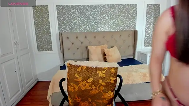 Snapshot of KimWessel_ chatting on 5, 3, 2025 KimWessel online show from 5, 3, 2025