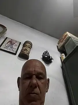 FabiQuilmes online show from 5, 10, 2025