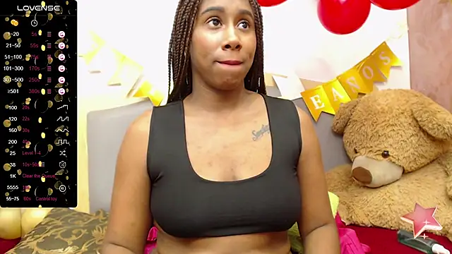 Snapshot of SheylaBrodhlei chatting on 15, 2, 2025 SheylaBrodhlei online show from 15, 2, 2025