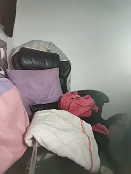 Sasha smith23 online show from 22, 2, 2025