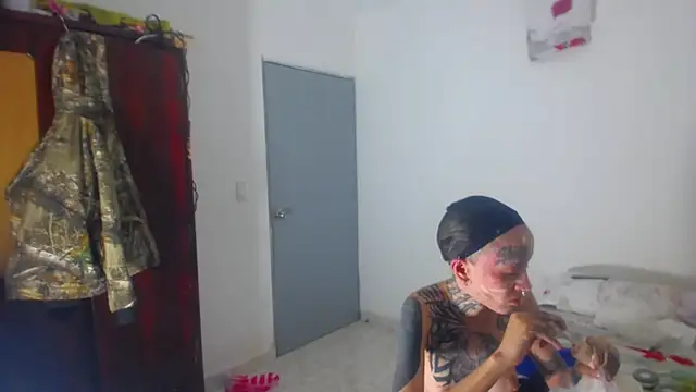 Snapshot of barbara_anal_squirt_ chatting on 6, 5, 2026 barbara anal squirt online show from 6, 5, 2026