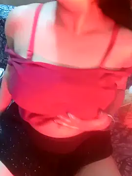 Snapshot of shuhana_ chatting on 12, 12, 2024 shuhana online show from 12, 12, 2024
