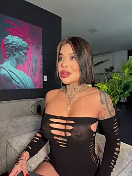 Snapshot of milaivanova chatting on 24, 5, 2026 milaivanova online show from 24, 5, 2026