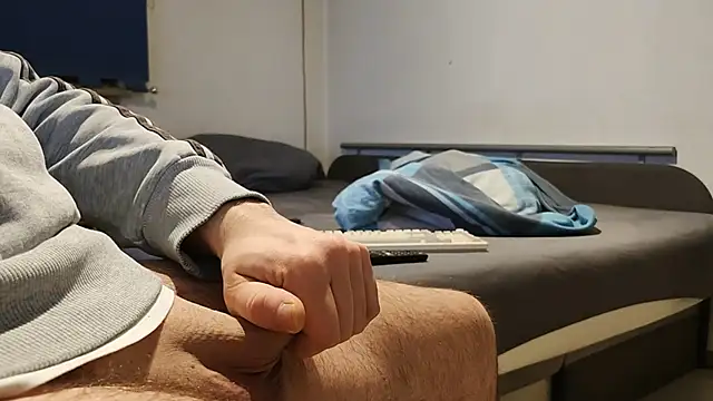 Snapshot of Alphapimmelchen chatting on 18, 2, 2025 Alphapimmelchen online show from 18, 2, 2025