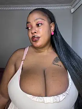 Snapshot of Katamia25 chatting on 12, 1, 2025 Katamia25 online show from 12, 1, 2025