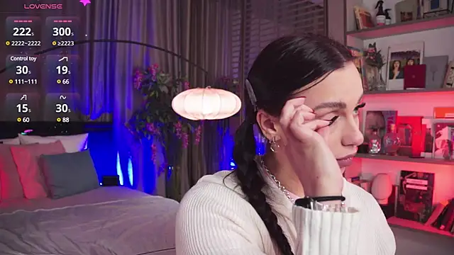 LunaNight online show from 20, 1, 2025