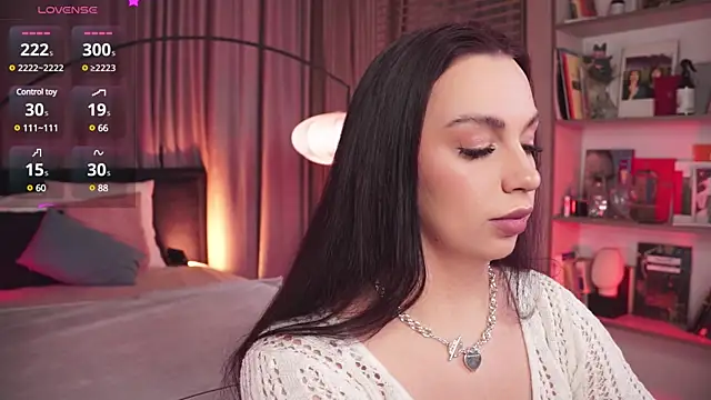 LunaNight online show from 28, 1, 2025