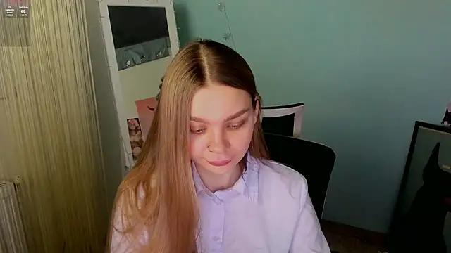 Molly sweetie online show from 17, 1, 2025