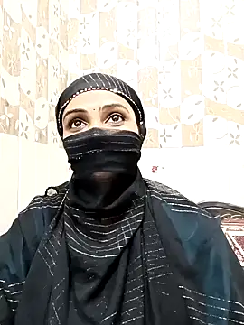 Snapshot of Yours-Bebo chatting on 20, 1, 2025 Yours-Bebo online show from 20, 1, 2025