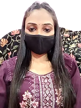 Snapshot of Yours-Bebo chatting on 2, 2, 2025 Yours-Bebo online show from 2, 2, 2025