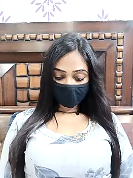 Snapshot of Yours-Bebo chatting on 26, 9, 2025 Yours-Bebo online show from 26, 9, 2025