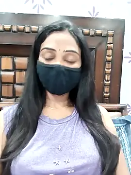 Yours-Bebo online show from 5, 12, 2025