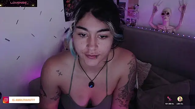 Snapshot of abril666 chatting on 27, 10, 2025 abril666 online show from 27, 10, 2025