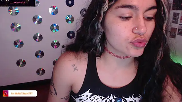 Snapshot of abril666 chatting on 18, 11, 2025 abril666 online show from 18, 11, 2025