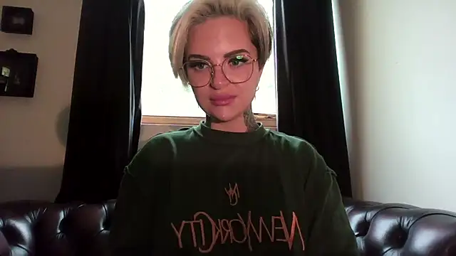 Rubyrichhxo online show from 19, 10, 2025