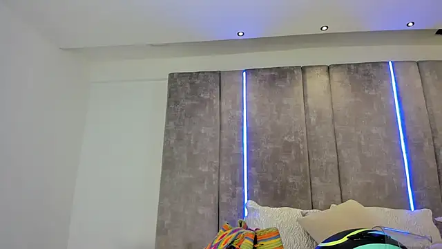 GiselOrtiz online show from 27, 2, 2025