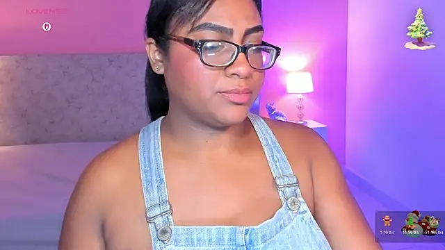 Snapshot of BlakmillerrGilson chatting on 2, 12, 2025 BlakmillerrGilson online show from 2, 12, 2025