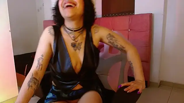 Snapshot of miahernadez303av chatting on 6, 3, 2025 miahernadez303av online show from 6, 3, 2025