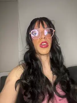 Snapshot of danielagh29 chatting on 6, 1, 2025 danielagh29 online show from 6, 1, 2025