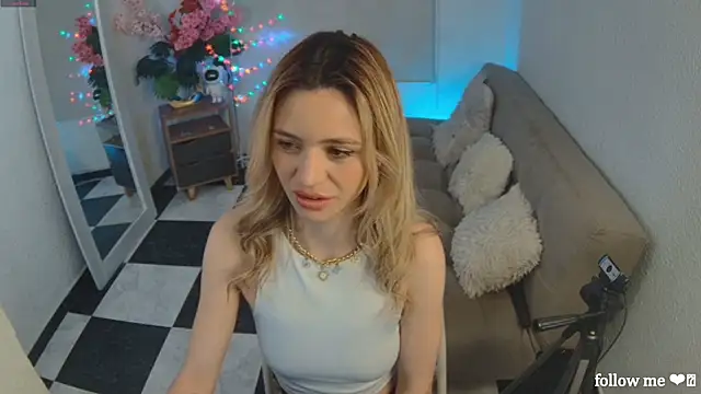 Lucy Princes online show from 8, 1, 2026