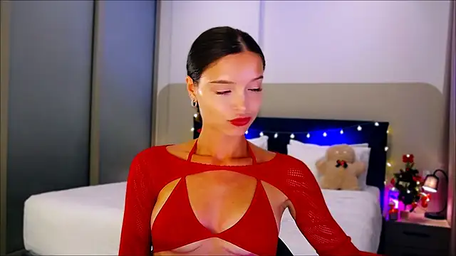 wow Mia online show from 30, 12, 2024