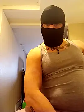 Snapshot of Buddy_Cuck chatting on 4, 12, 2025 Buddy Cuck online show from 4, 12, 2025