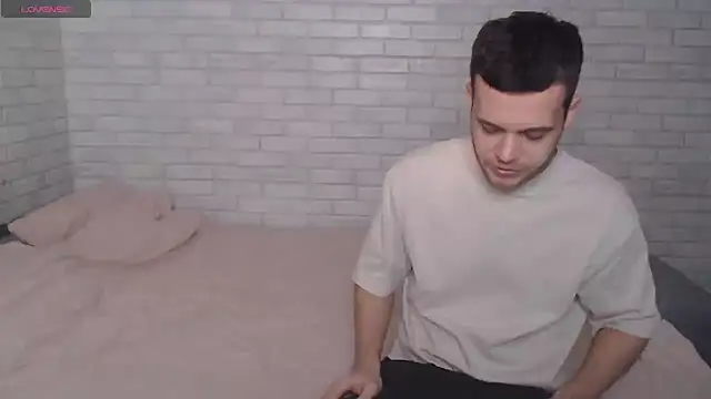 Fuckyoursecretary69 online show from 15, 12, 2024