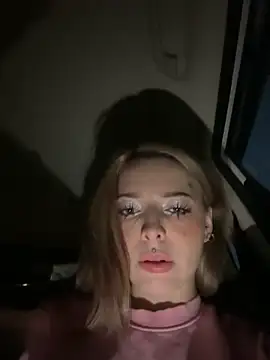 LoraaDoll online show from 10, 11, 2025