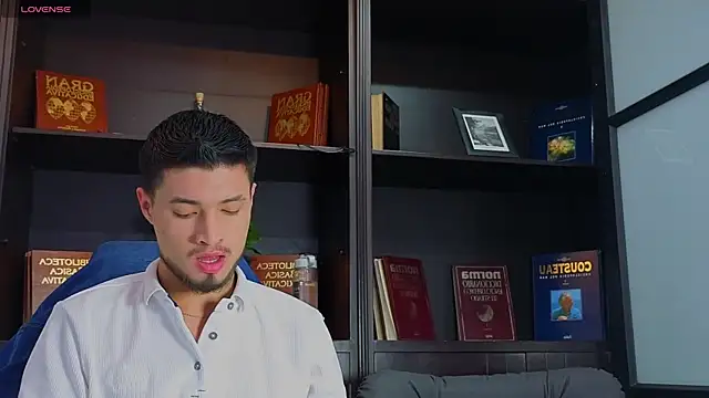 EdwardRoss  online show from 16, 9, 2025