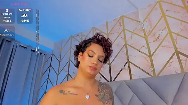 Snapshot of Arianabromw chatting on 7, 12, 2024 Arianabromw online show from 7, 12, 2024